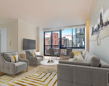 West 48th Street - Photo Thumbnail 2