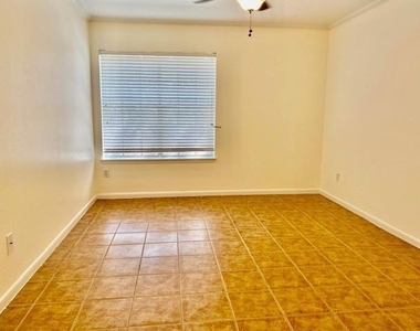 2350 Bering Drive - Photo Thumbnail 4