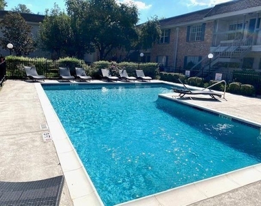 2350 Bering Drive - Photo Thumbnail 12