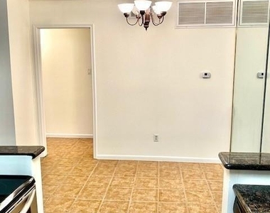2350 Bering Drive - Photo Thumbnail 3