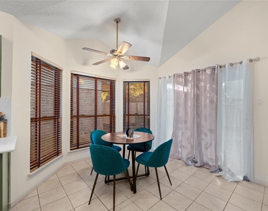 12635 Ashford Chase Drive - Photo Thumbnail 7