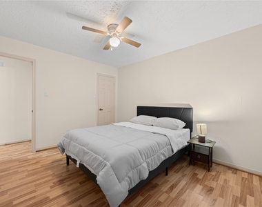 12635 Ashford Chase Drive - Photo Thumbnail 13