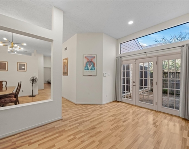 12635 Ashford Chase Drive - Photo Thumbnail 2