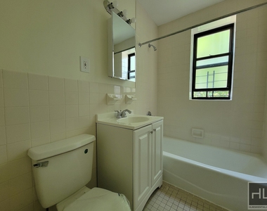 Stuyvesant Avenue - Photo Thumbnail 4