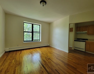 Stuyvesant Avenue - Photo Thumbnail 1