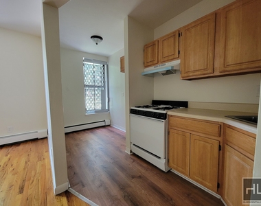 Stuyvesant Avenue - Photo Thumbnail 2