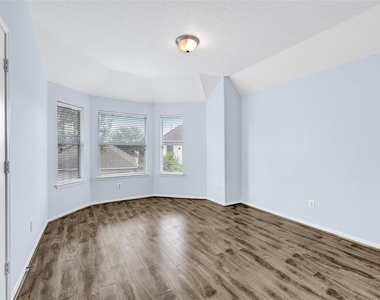 6103 Sebastian Hill - Photo Thumbnail 20
