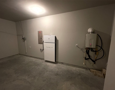 25526 Northpark Spruce Court - Photo Thumbnail 15