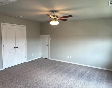 25526 Northpark Spruce Court - Photo Thumbnail 3