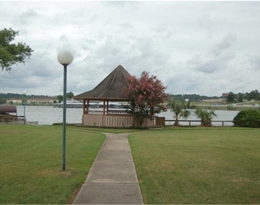 6107 Snug Harbor Boulevard - Photo Thumbnail 2