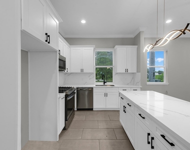 5020 Sayers Street - Photo Thumbnail 7