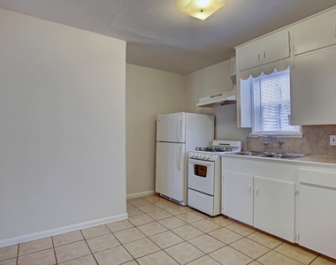 2202 Park Street - Photo Thumbnail 4