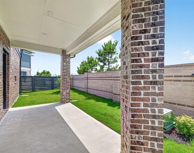 21227 Teal Lovegrass Lane - Photo Thumbnail 43