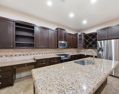 5929 Kansas Street - Photo Thumbnail 11