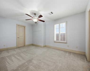 5929 Kansas Street - Photo Thumbnail 19
