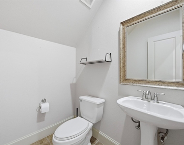 5929 Kansas Street - Photo Thumbnail 7