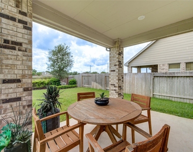 6027 Jenna Way - Photo Thumbnail 45