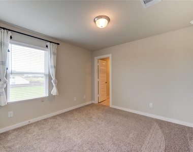 6027 Jenna Way - Photo Thumbnail 38