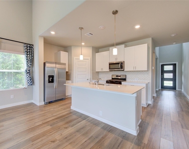 6027 Jenna Way - Photo Thumbnail 15