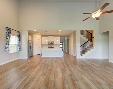 6027 Jenna Way - Photo Thumbnail 19