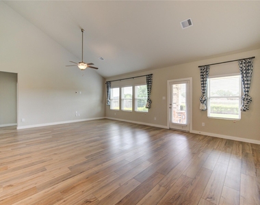 6027 Jenna Way - Photo Thumbnail 16