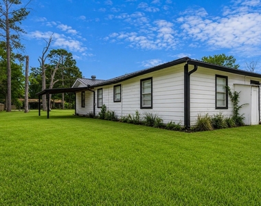22316 E Martin Drive - Photo Thumbnail 9