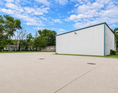 22316 E Martin Drive - Photo Thumbnail 7