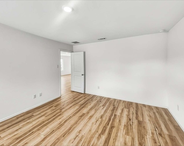 22259 Stoney Ravine Drive - Photo Thumbnail 6