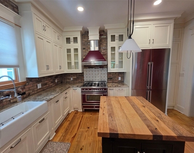 55 Southern Coast Drive - Photo Thumbnail 10