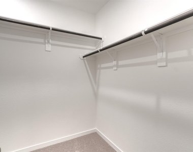 3918 Windy Whisper Drive - Photo Thumbnail 18