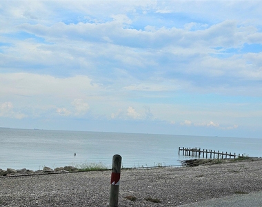 4419 W Bayshore Drive - Photo Thumbnail 11