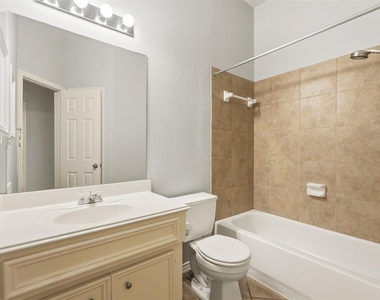 11914 Manasses Springs Lane - Photo Thumbnail 13