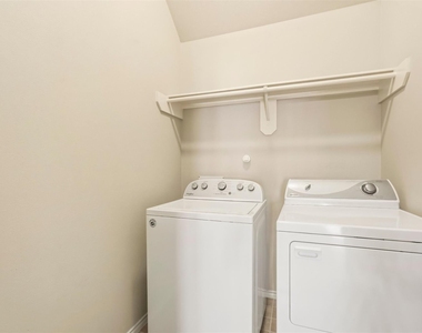 11914 Manasses Springs Lane - Photo Thumbnail 14