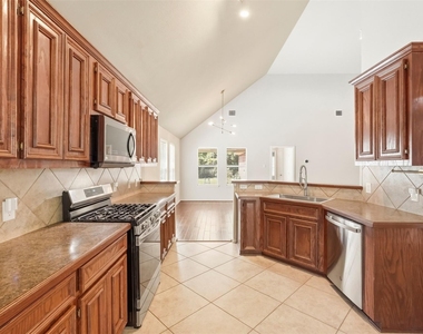 11914 Manasses Springs Lane - Photo Thumbnail 5