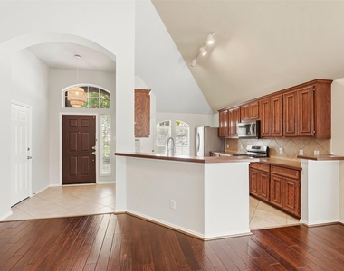 11914 Manasses Springs Lane - Photo Thumbnail 8
