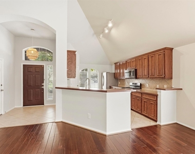 11914 Manasses Springs Lane - Photo Thumbnail 7