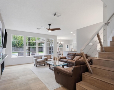 34 Candle Pine Place - Photo Thumbnail 16