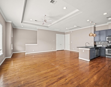 3840 Center Street - Photo Thumbnail 7