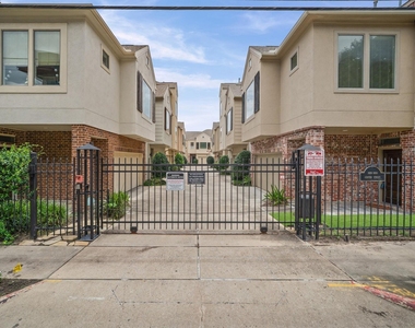 3840 Center Street - Photo Thumbnail 20