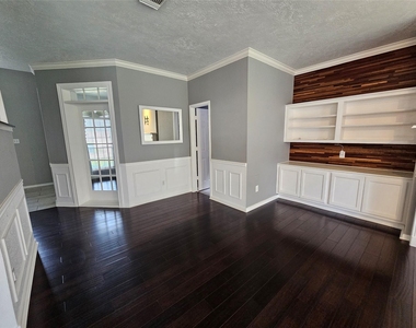 15015 Dawnbrook Drive - Photo Thumbnail 11