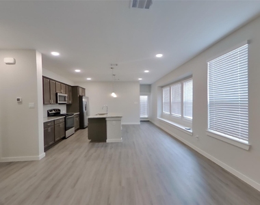 2350 Bailey Fields Lane - Photo Thumbnail 1