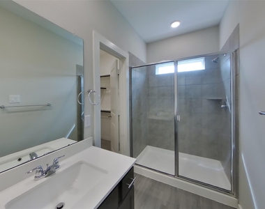 2350 Bailey Fields Lane - Photo Thumbnail 8