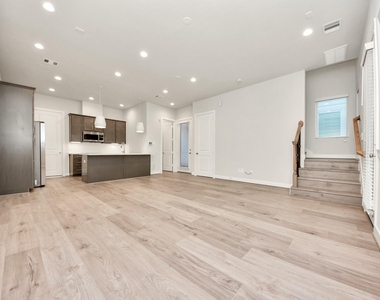 2319 Silva Park Lane - Photo Thumbnail 9