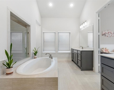 28926 Creekside Bend Drive - Photo Thumbnail 22