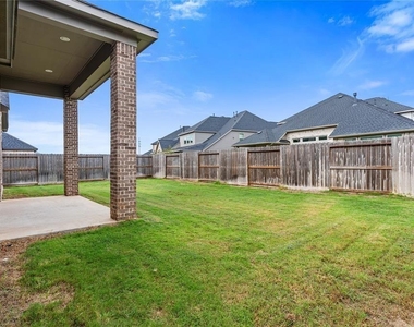 28926 Creekside Bend Drive - Photo Thumbnail 29