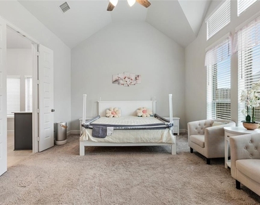 28926 Creekside Bend Drive - Photo Thumbnail 18
