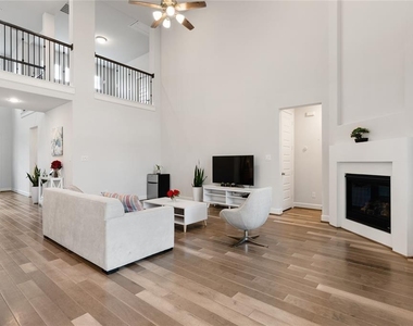 28926 Creekside Bend Drive - Photo Thumbnail 15