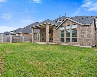 28926 Creekside Bend Drive - Photo Thumbnail 30