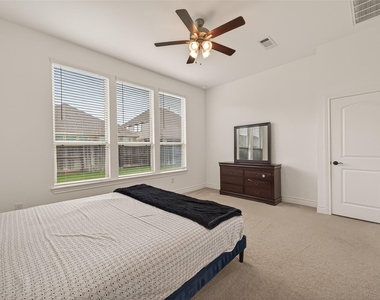 7319 Woodlark Ridge Drive - Photo Thumbnail 35
