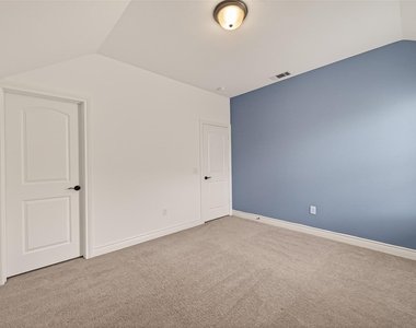 7319 Woodlark Ridge Drive - Photo Thumbnail 21